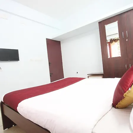 Lakshana Service Apartment - Big Temple Thanjavur Exterior photo